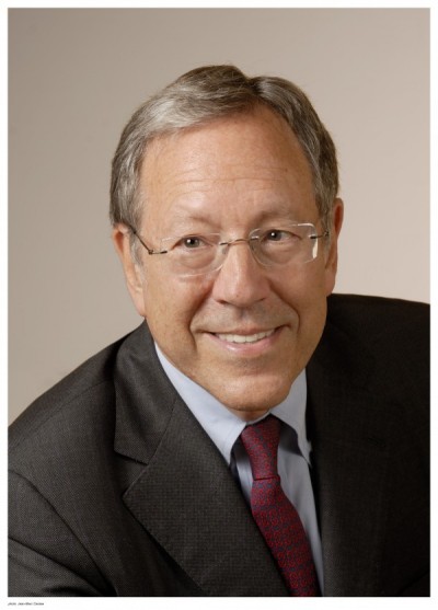 Irwin Cotler honored by Ontario Bar as first recipient of the new Human Rights Award
