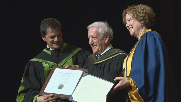 L’Université du Québec à Chicoutimi (UQAC) a remis un doctorat honoris causa à l’ex-ministre et avocat Marc-André Bédard.