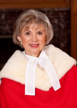 La très honorable Beverley McLachlin, juge en chef de la Cour suprême du Canada, a annoncé son départ à la retraite.