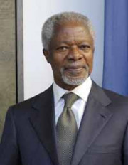 Kofi Annan, seventh Secretary-General of the UN, attended the ceremony at which his portrait was unveiled to join the gallery of portraits of his predecessors at UN Headquarters. The painting is the work of the artist John Keane.
