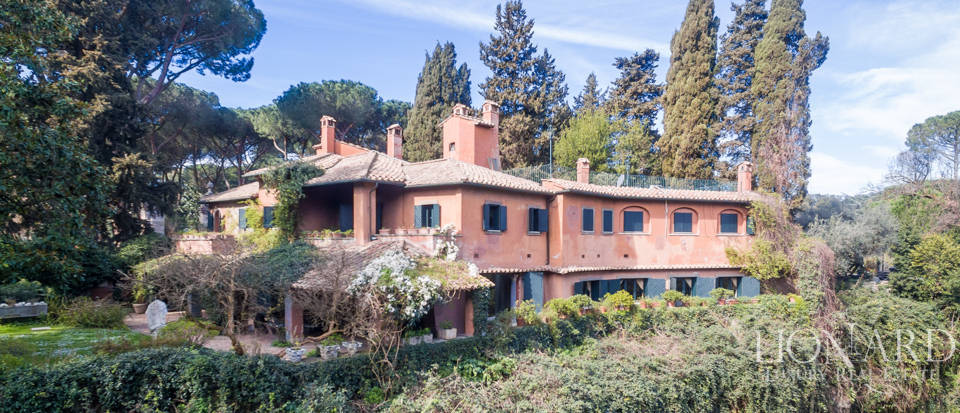 19 million euros for the movie-star villa owned by Carlo Ponti, husband of Sophia Loren