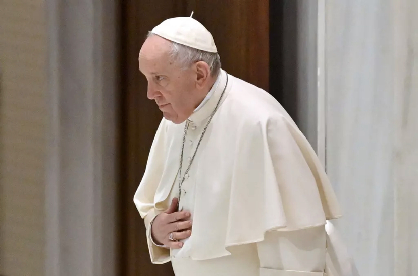 Le pape a exprimé sa «profonde douleur» à Zelensky par téléphone